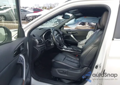 2020 Mitsubishi Eclipse Cross Sel 1.5T Awc из США, поврежденный, VIN JA4AT5AA8LZ000595